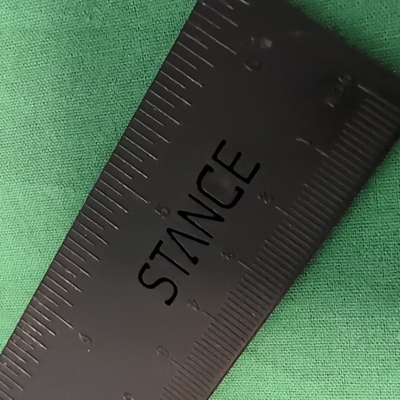 Stance 6" Ruler Hanger Black - Picture 2 of 4